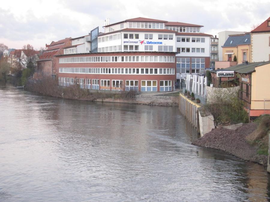 Schieferbrücke flussabwärts